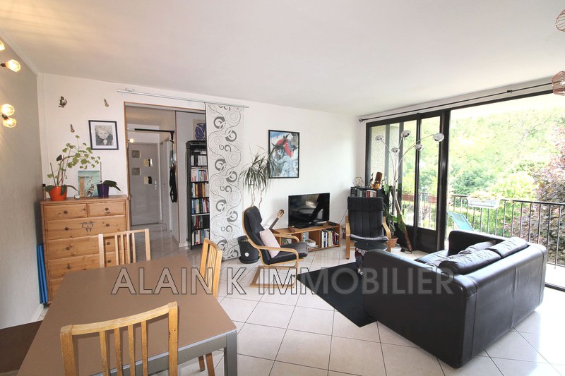 Photo Apartment Chaville Résidentiel,   to buy apartment  4 room   77&nbsp;m&sup2;