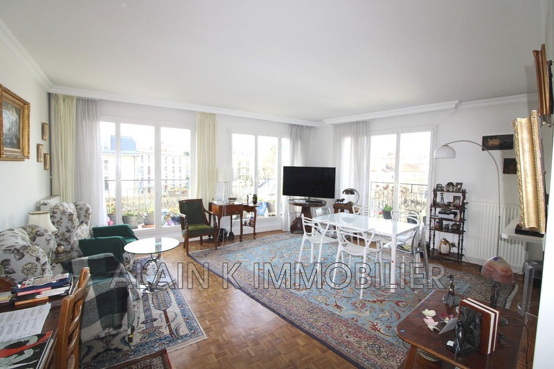 Photo Apartment Versailles Centre-ville,   to buy apartment  3 pièces   80&nbsp;m&sup2;