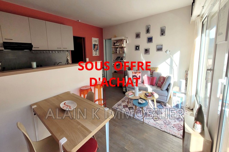 Photo Appartement Paris Centre-ville,   achat appartement  2 pièces   44&nbsp;m&sup2;