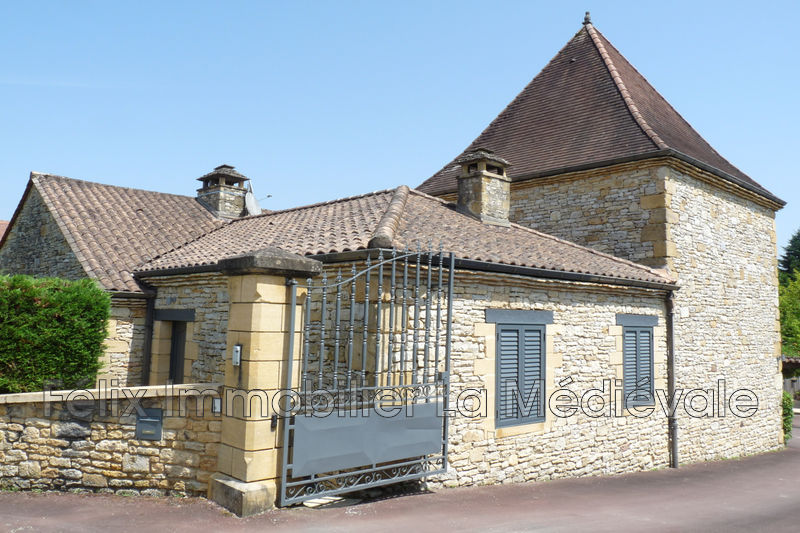 Photo Maison en pierre Sarlat-la-Canéda Proche centre-ville,   achat maison en pierre  3 chambres   288&nbsp;m&sup2;
