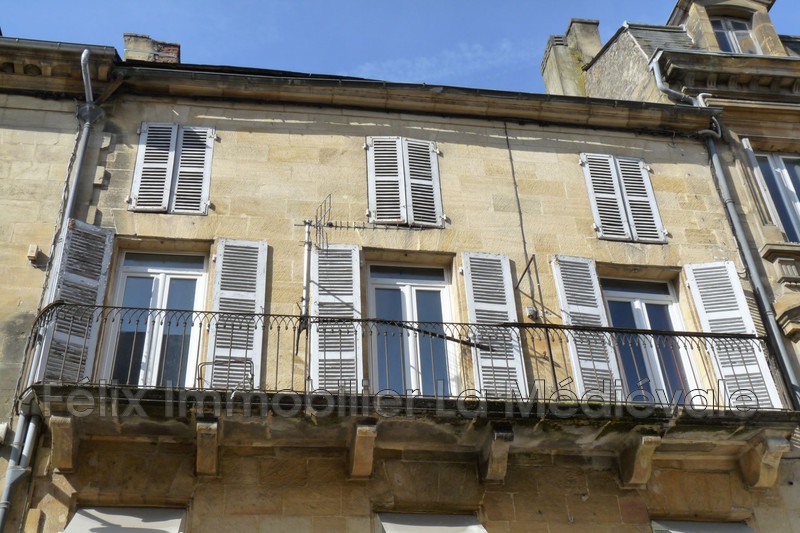 Photo Immeuble Sarlat-la-Canéda Centre-ville, to buy immeuble 6 rooms 460 m²