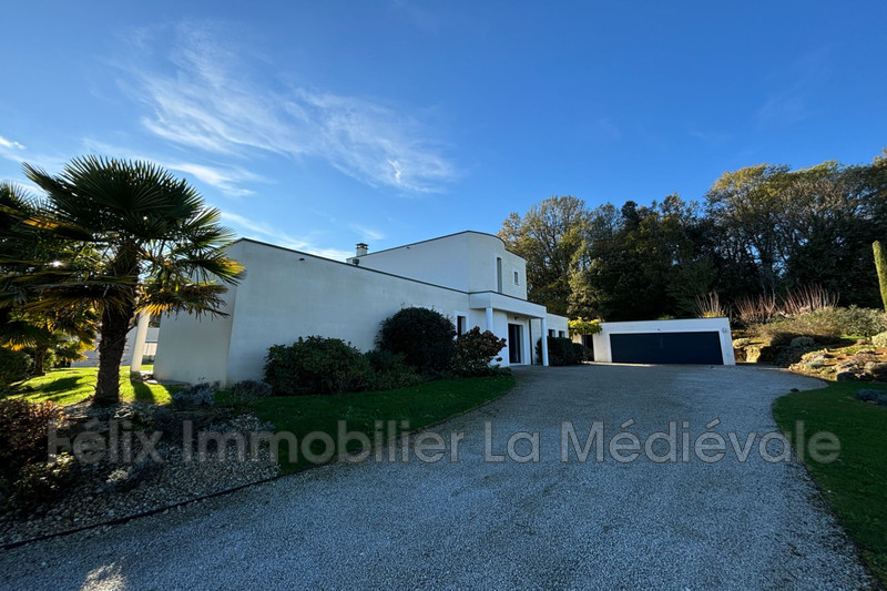 Photo Villa contemporaine Sainte-Nathalène Campagne, achat villa contemporaine 3 chambres 255 m²