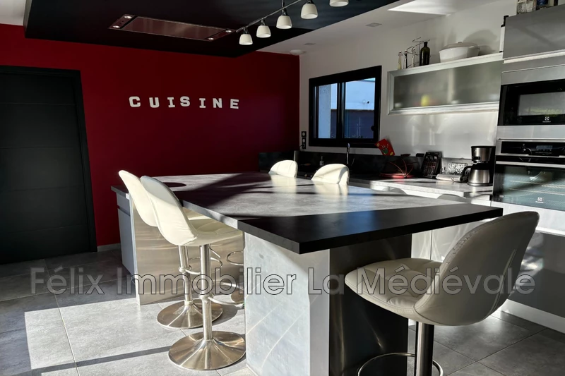 Vente villa contemporaine Sainte-Nathalène  