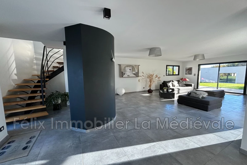 Vente villa contemporaine Sainte-Nathalène  