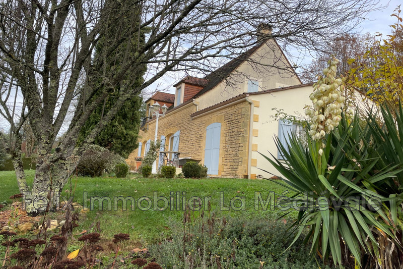 Photo Maison Sarlat-la-Canéda Proche centre-ville,   achat maison  4 chambres   201&nbsp;m&sup2;