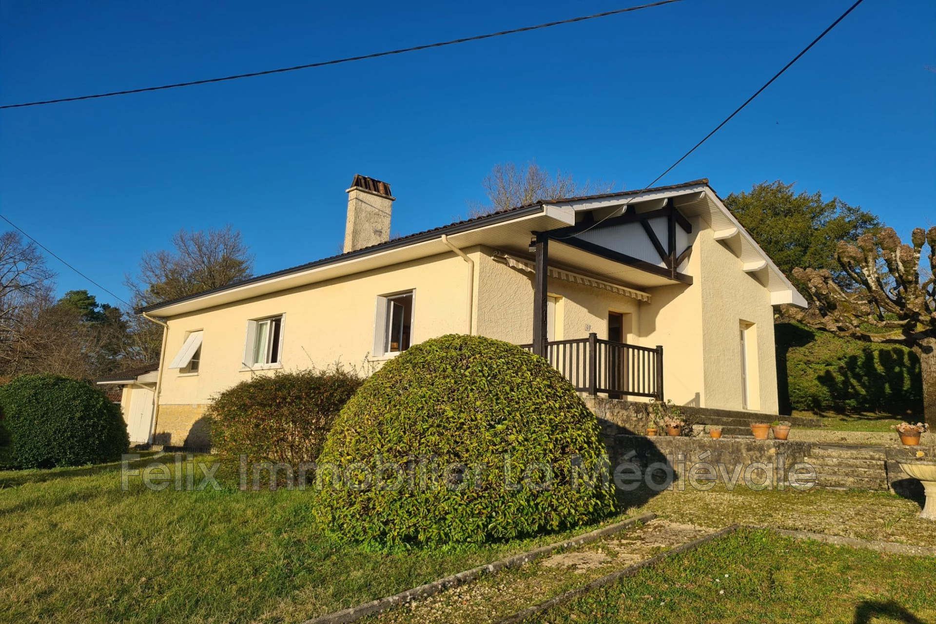 Maison 102 m² · à Sarlat-la-Canéda · 102 m² · 219 000 €