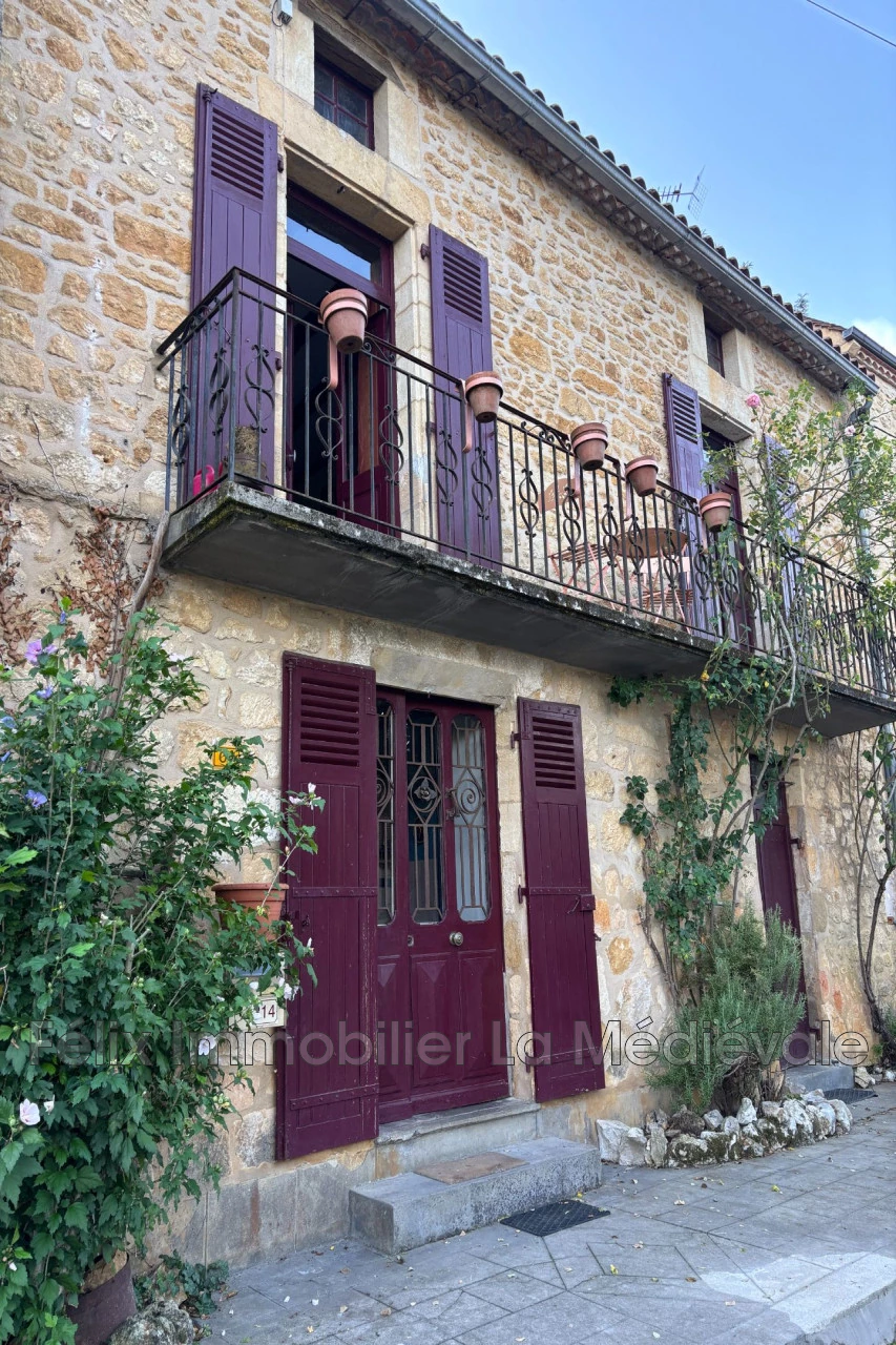Maison 3 pièces 74 m² · à Domme · 74 m² · 136 250 €