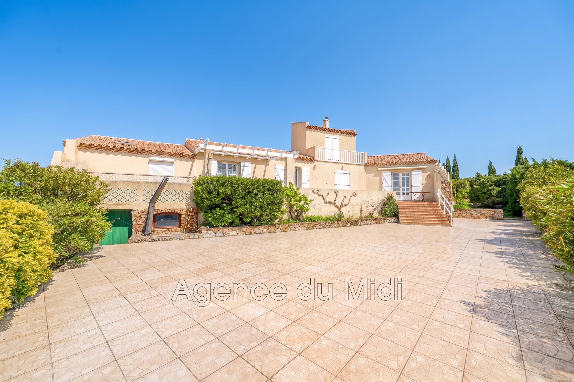 Maison 5 pièces 156 m² · à Fitou · 156 m² · 469 000 €