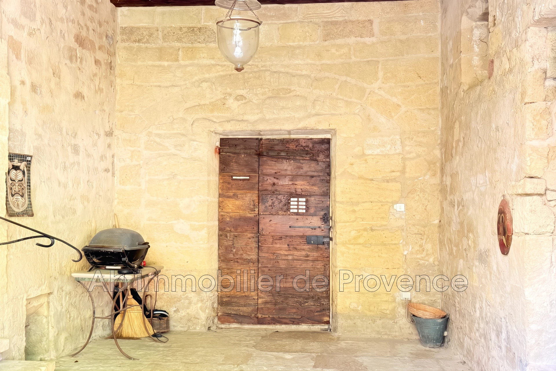 Maison 6 pièces 250 m² · à Rognes · 250 m² · 894 000 €