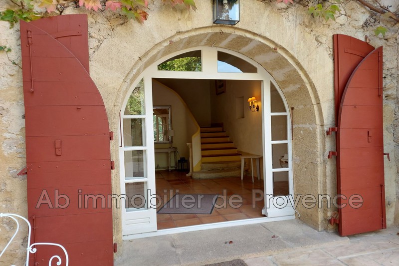Photo Propriété Rognes achat propriété 5 chambres 380 m²