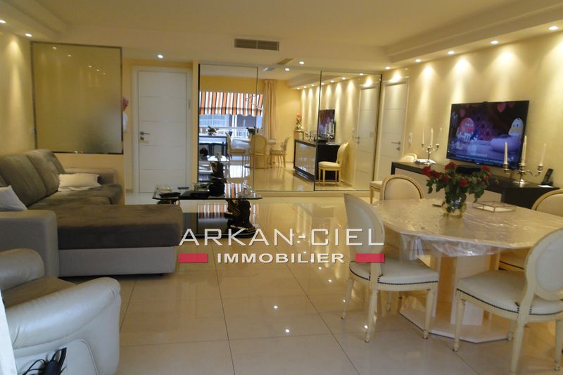 Photo Apartment Juan-les-Pins to buy apartment 4 rooms 94 m²