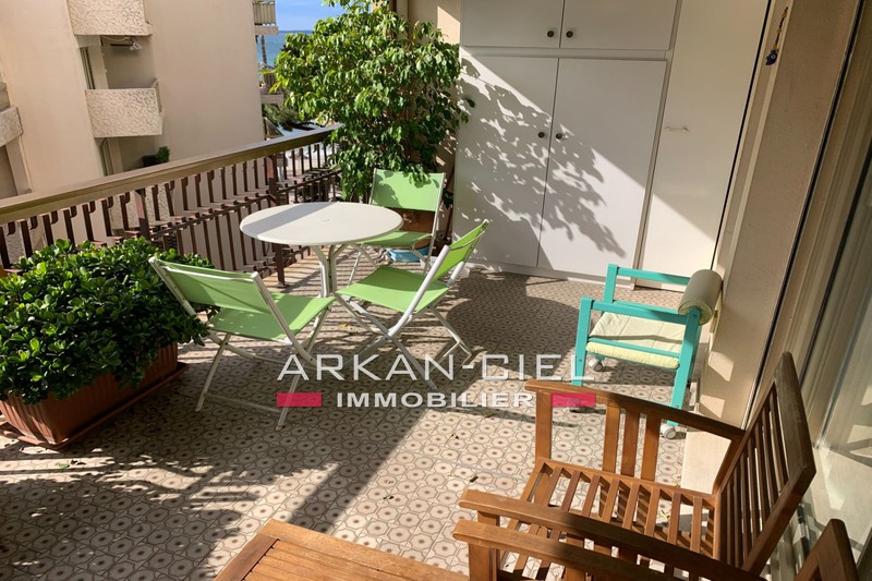 Photo Apartment Juan-les-Pins   to buy apartment  1 room   29&nbsp;m&sup2;