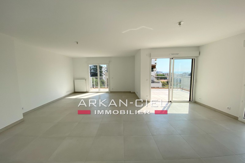 appartement  4 pièces  Antibes Centre-ville  108 m² -   