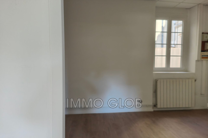 Professionnel locaux Nîmes  