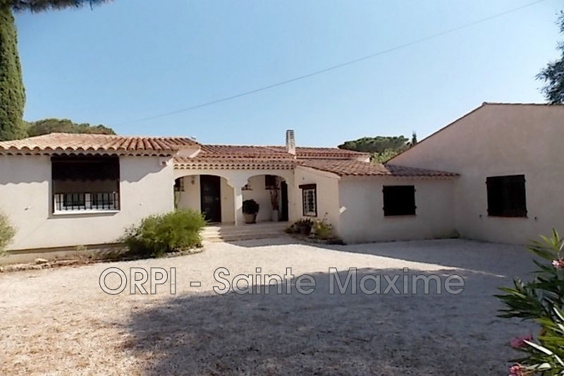 Photo Villa Sainte-Maxime Centre-ville, Location saisonnière villa 2 chambres 150 m²