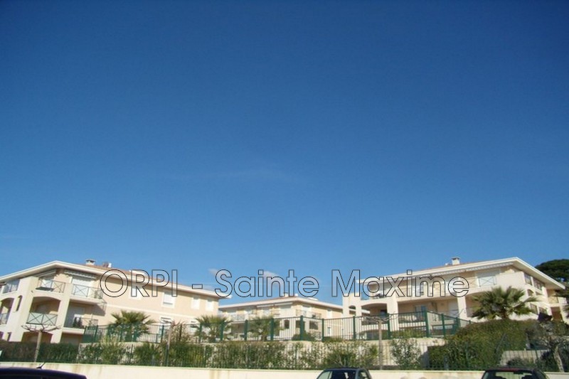 Photo Appartement Les Issambres Proche plages, Location appartement 2 pièces 42 m²