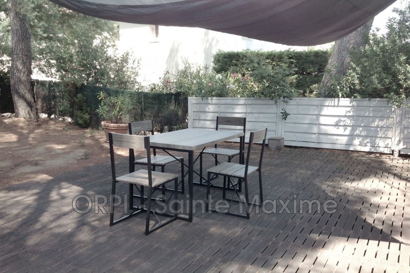 Photo Mazet Sainte-Maxime Proche centre ville, Location saisonnière mazet 1 chambre 56 m²