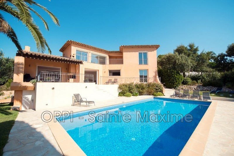 Photo Villa Sainte-Maxime Proche plages, Location saisonnière villa 4 chambres 225 m²