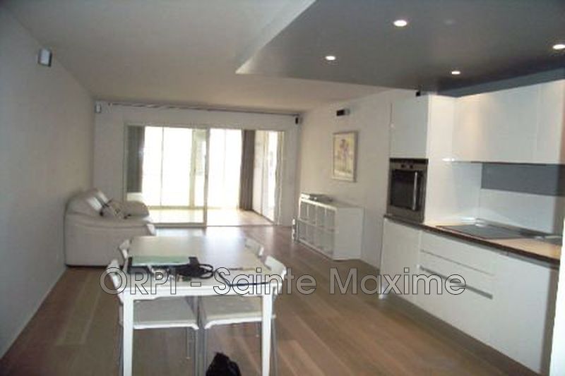Photo Appartement Sainte-Maxime Centre-ville, achat appartement 2 pièces 53 m²