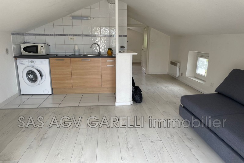 Photo n°1 - Location appartement Toulon 83100 - 590 €
