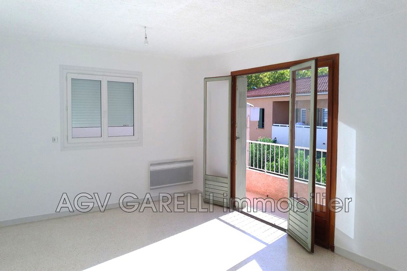 Photo Apartment Le Pradet Hire apartment 3 room 76 m²