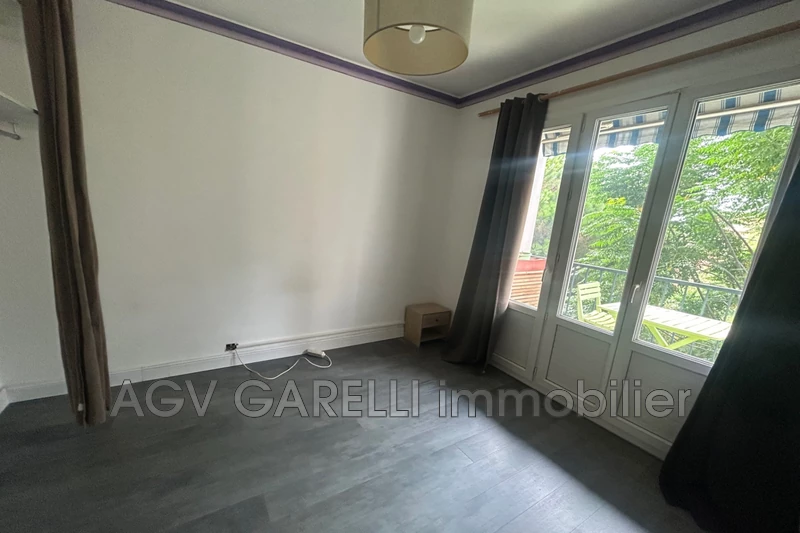 Location appartement Toulon  