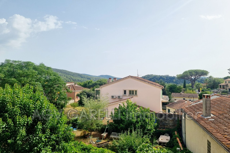 Photo n°2 - Location appartement Pierrefeu-du-Var 83390 - 750 €