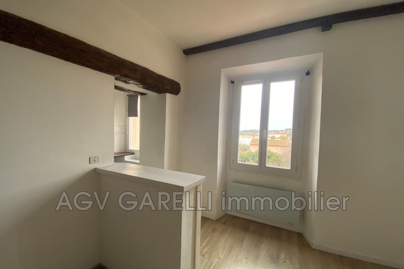 Photo n°4 - Location appartement Hyères 83400 - 830 €