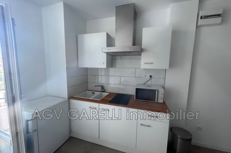 Photo n°3 - Location appartement Toulon 83000 - 650 €