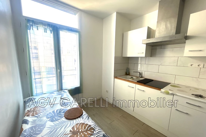Location appartement Toulon  