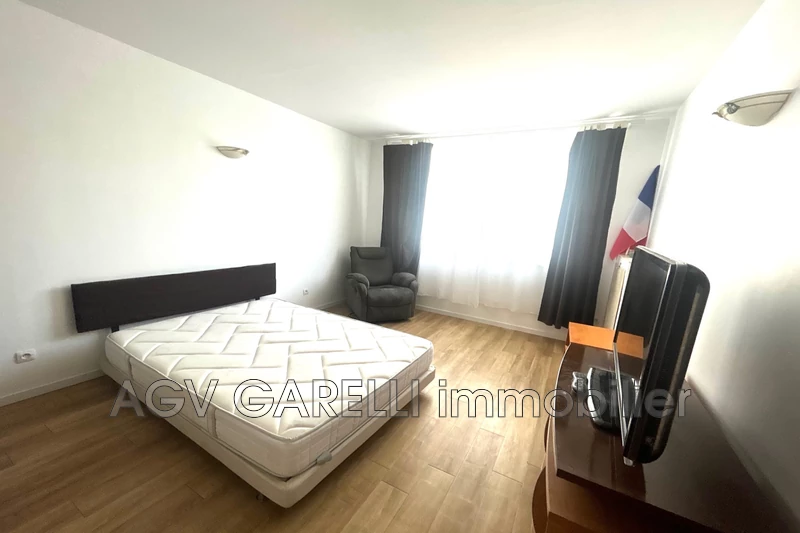 Location appartement Toulon  