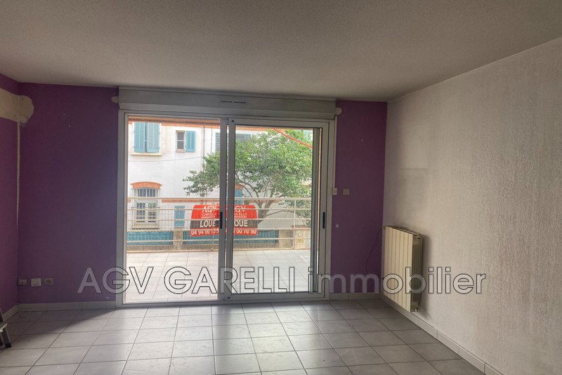 Photo n°5 - Location appartement Hyères 83400 - 930 €
