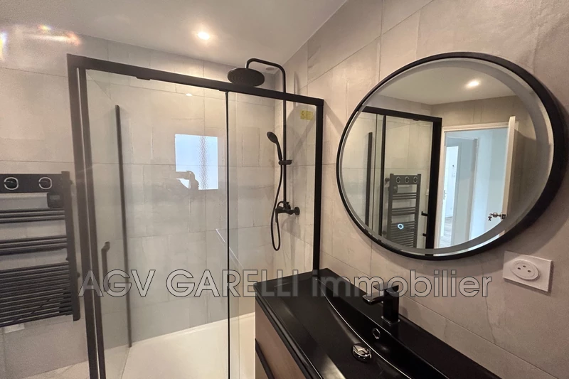 Location appartement Toulon  