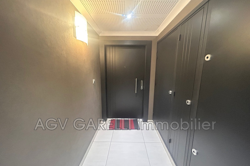 Photo n°22 - Location appartement Hyères 83400 - 1 266 €