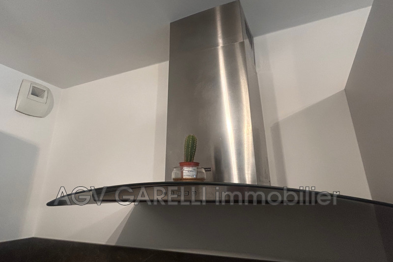 Photo n°9 - Location appartement Hyères 83400 - 1 266 €