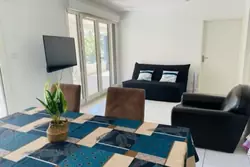Photos  Appartement à louer Hyères 83400