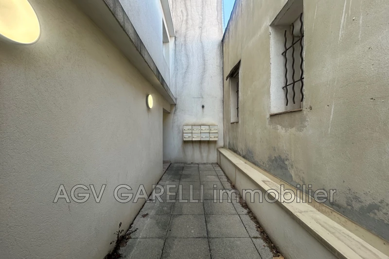 Location appartement Hyères  