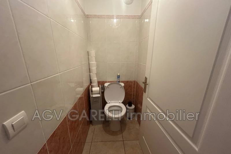 Location appartement Hyères  