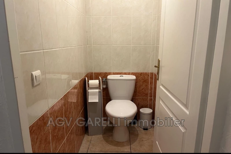 Location appartement Hyères  
