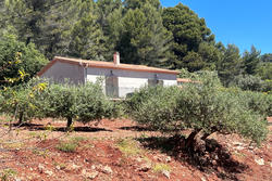 Photos Maison à louer Puget-Ville 83390