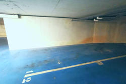 Photos  Garage Parking en sous sol à louer Hyères 83400