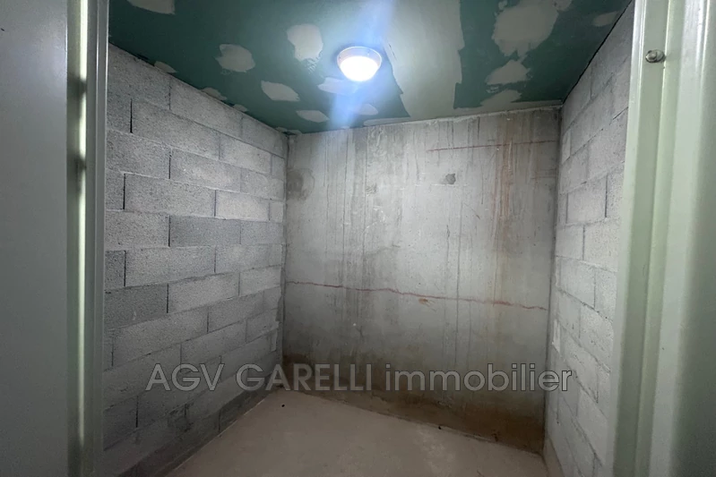 Photo n°1 - Location Garage cave Hyères 83400 - 75 €
