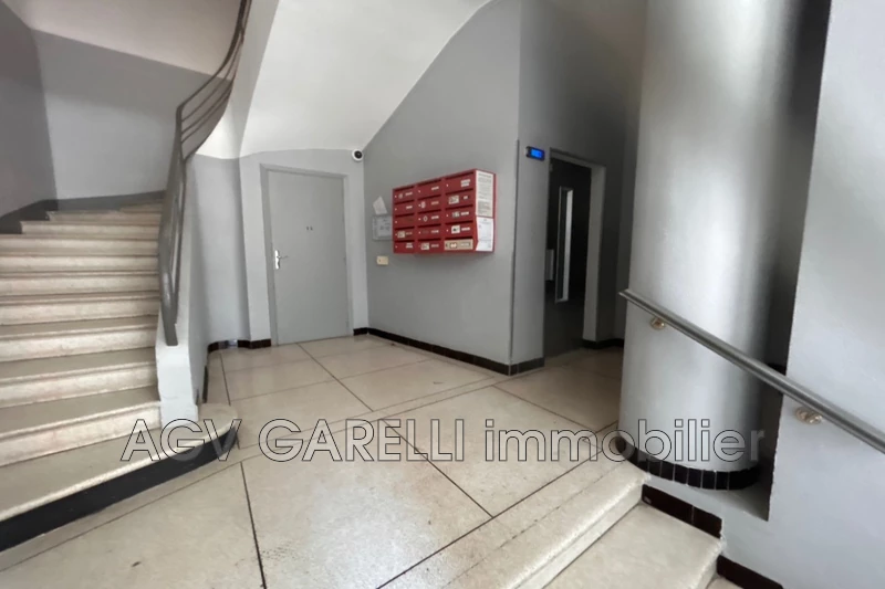 Professionnel bureau Toulon  