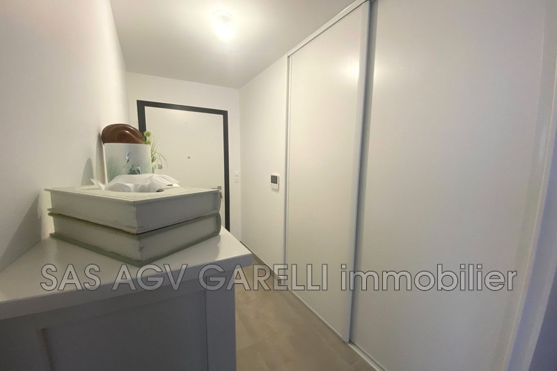 Photo n°9 - Vente appartement Cuers 83390 - 275 000 €