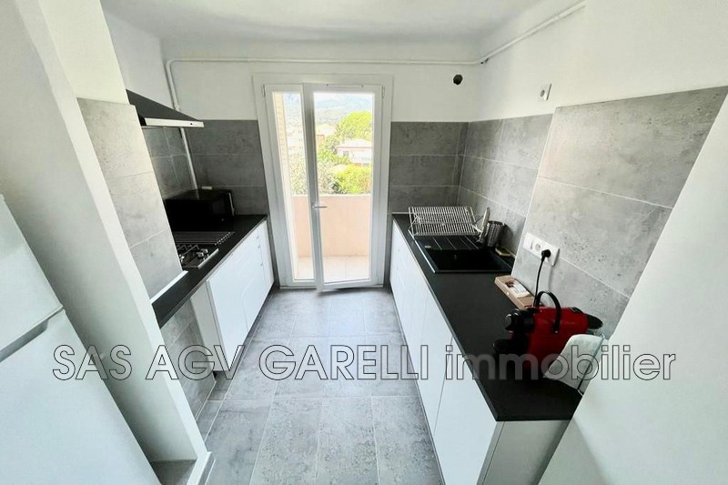 Photo n°2 - Vente appartement Toulon 83000 - 169 600 €