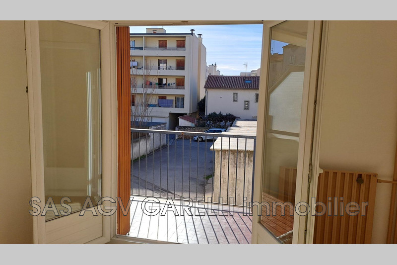 Photo n°2 - Vente appartement Toulon 83000 - 124 000 €
