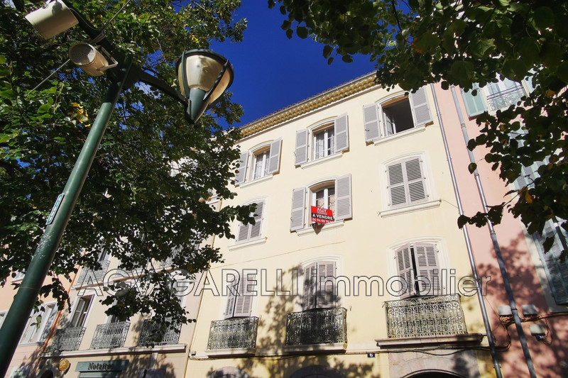 Vente appartement Hyères  
