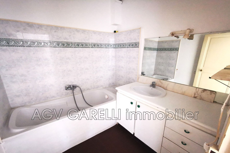 Vente appartement Hyères  