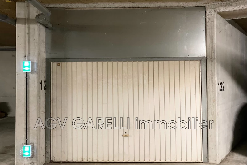 Vente appartement Hyères  