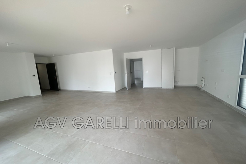 Vente appartement Hyères  